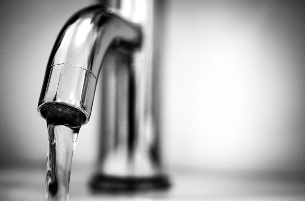 A tap with running water